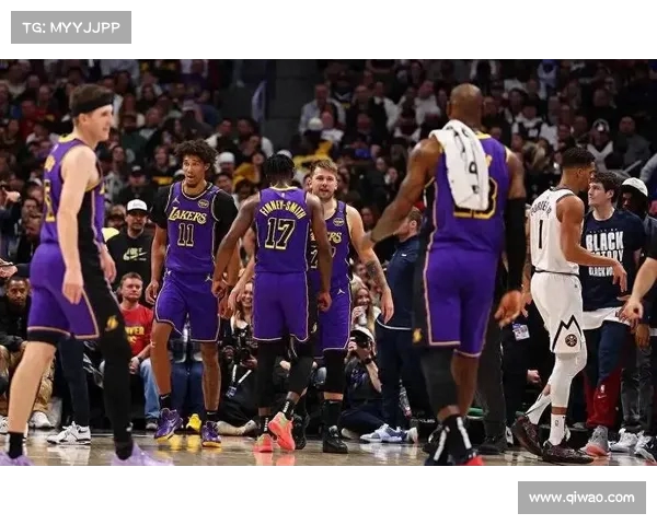 NBA最新战术创新:如何颠覆传统比赛模式? NBA最新战术创新:如何颠覆传统比赛模式?