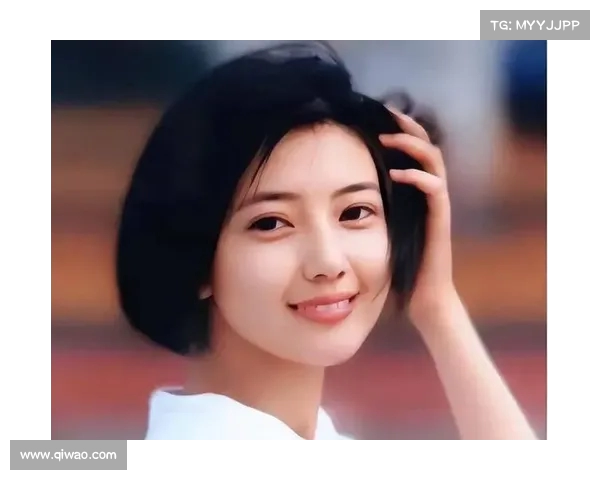 从李小冉到高圆圆:探讨中国影视圈女性形象的演变(中国女明星 高圆圆) 从李小冉到高圆圆:探讨中国影视圈女性形象的演变(中国女明星 高圆圆)